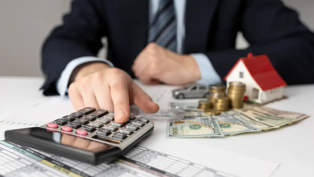 How to Use a Mortgage Calculator to Budget Like a Pro